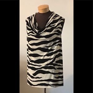 Merona Animal print sleeveless knit top